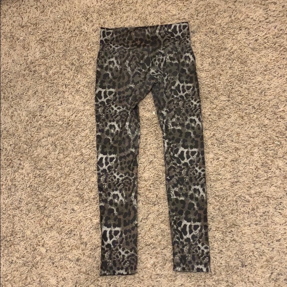 Women’s okay cheetah leggings